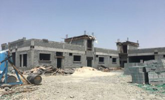 عمال يحرقون طفلا إماراتيا رغم معروفه معهم