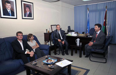 وفد اميركي يزور جامعة العلوم والتكنولوجيا