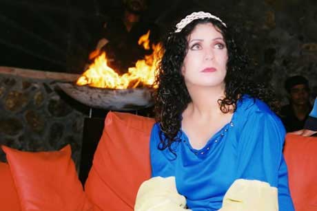 سهير فهد في العناية الحثيثة بالمدينة الطبية ! 