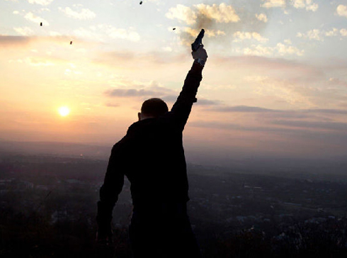 عمان : اصابة " طفلة " برصاصة طائشة في نزال