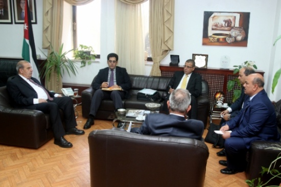 "الأردنية" و"سرت" الليبية تبحثان التعاون الأكاديمي والإعلامي