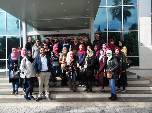 زيارة علمية لطلبة جامعة البترا إلى الجمعية العملية الملكية ومركز الحسين للسرطان زيارة علمية لطلبة جامعة البترا إلى الجمعية العملية الملكية ومركز الحسين للسرطان