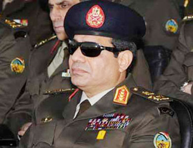 السيسي يطالب قوات الجيش بالتصدي للمخططات الرامية للنيل من أمن الشعب المصري