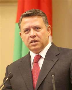 الملك يغادر الى كازاخستان يتبعها بزيارة الى امريكا و مكرمة ملكية لابناء المعلمين