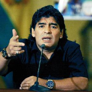 حكاية الأشهر العشرين العاصفة لمارادونا والأرجنتين