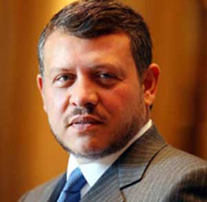 الملك يجري اتصالا هاتفيا مع سماحة السيد علي فضل الله معزيا بوفاة سماحة السيد محمد حسين فضل الله