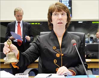 أشتون تزور غزة الشهر الجاري    