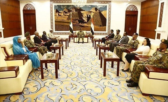 السودان.. تأجيل إعلان الحكومة الجديدة حتى الأسبوع المقبل السودان.. تأجيل إعلان الحكومة الجديدة حتى الأسبوع المقبل
