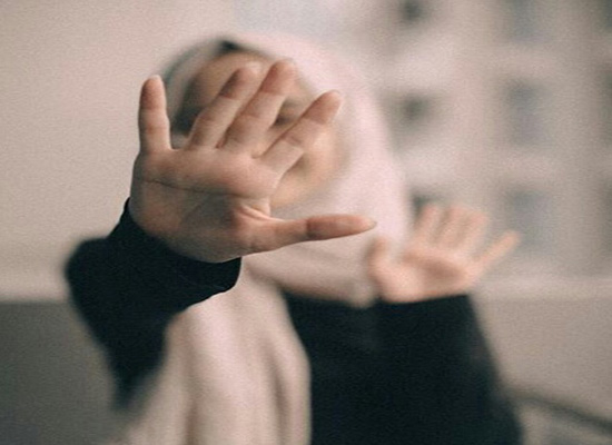 واقعة "صادمة" لشابة محجبة في لندن