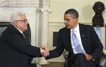 اوباما وعباس يناقشان سبل تحقيق تقدم في عملية السلام