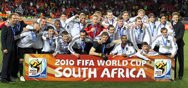 ألمانيا في المركز الثالث بعد تغلبها 3-2 على منتخب الأوروغواي