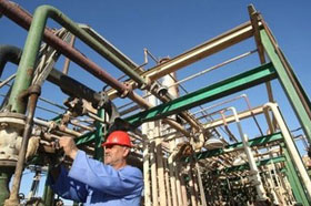 بغداد وكردستان.. من يهرب النفط إلى إيران؟