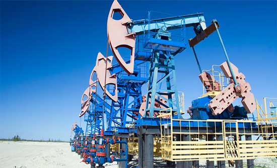 أسعار النفط تقلص مكاسبها.. وتبدأ الأسبوع على انخفاض أسعار النفط تقلص مكاسبها.. وتبدأ الأسبوع على انخفاض