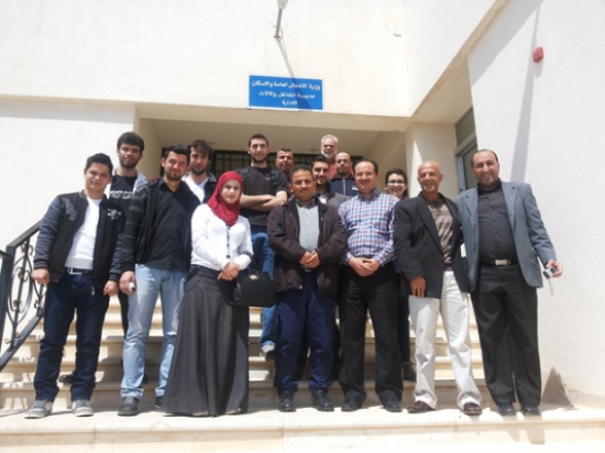 وفد طالبي من الجامعة الألمانية الأردنية يزور وزارة الاشغال العامة والاسكان وفد طالبي من الجامعة الألمانية الأردنية يزور وزارة الاشغال العامة والاسكان