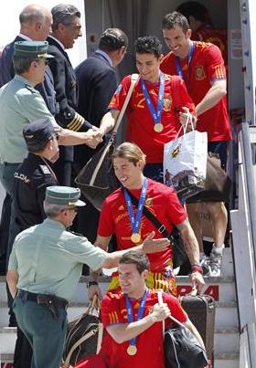 وصول أبطال العالم إلى مدريد