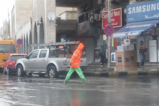 شاهد فيديو الأمطار الغزيرة و السيول في عمّان شاهد فيديو الأمطار الغزيرة و السيول في عمّان