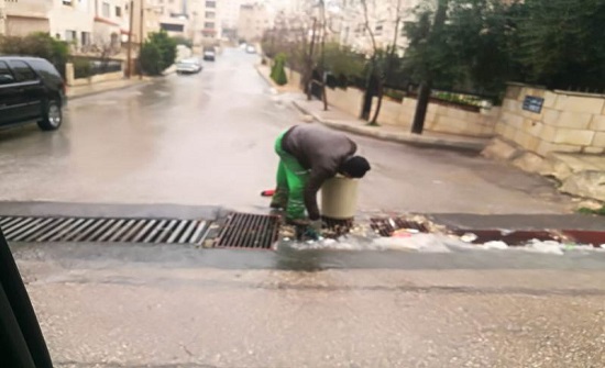 لا إغلاقات في الشوارع والأنفاق والجسور بعمان لا إغلاقات في الشوارع والأنفاق والجسور بعمان