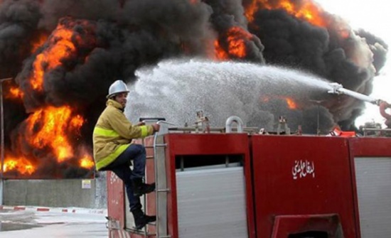 اخماد حريق اندلع في مستودع أثاث في عمان