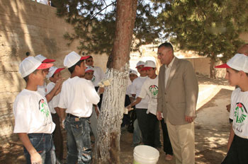 معسكرات الحسين للعمل والبناء: بيئة خصبة لتعزيز مسؤوليات الشباب