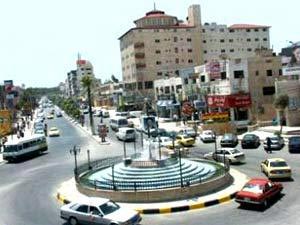 مواطنون يطالبون باصلاح مصعد مجمع دوائر حكومية في اربد 