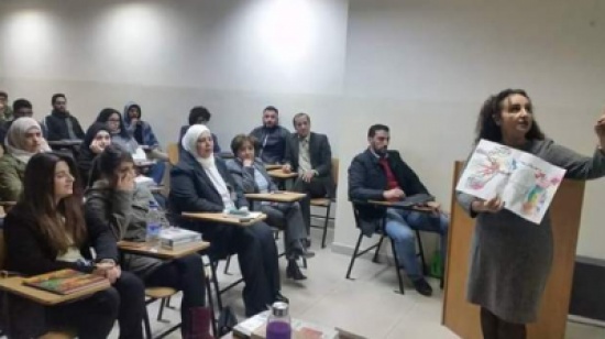 جلسات تمكينية إرشادية لطلبة جامعة الشرق الأوسط