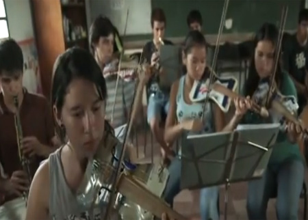 أوركسترا النفايات