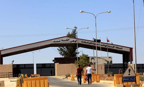 مصدر: الأردن يريد حدودا مفتوحة مع سورية ضمن ترتيبات مصدر: الأردن يريد حدودا مفتوحة مع سورية ضمن ترتيبات