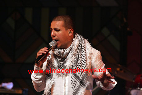 فلسطينيو رام الله يتراقصون فرحا في حفل الشاب فضيل .. صور خاصة بالمدينة نيوز 