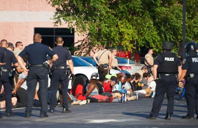 إعلان الطوارئ في فيرجسون بعد إطلاق نار خلال احتجاجات