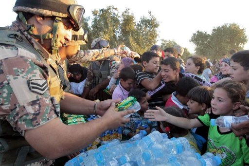 مسؤول أممي يطالب بدعم الاردن في استضافة اللاجئين السوريين مسؤول أممي يطالب بدعم الاردن في استضافة اللاجئين السوريين