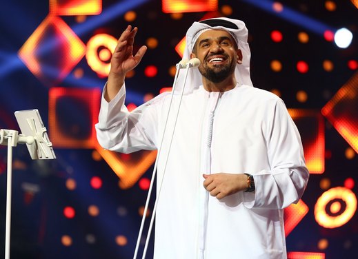 الجسمي وجمهور مهرجان صلالة ينثرون الفرح في السلطنة