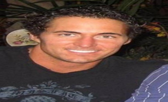 صور....لا تصدّق فقد نصف وجهه بسبب مرض نادر... شاهد كيف أصبح!