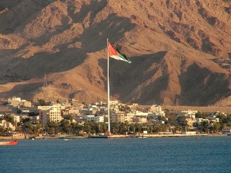 إطلاق مبادرة "مدرستي آمنة" في العقبة إطلاق مبادرة "مدرستي آمنة" في العقبة