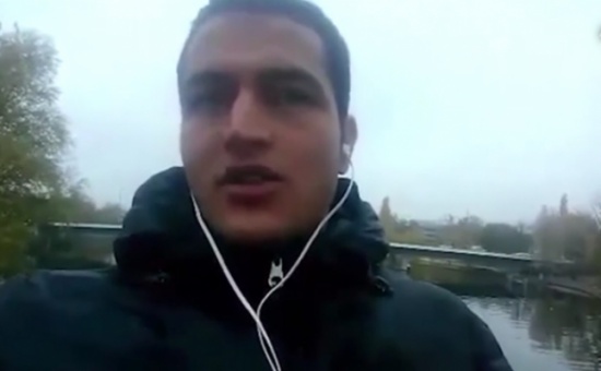 المشتبه به بهجوم برلين يظهر في شريط فيديو وهو يعلن الولاء لداعش المشتبه به بهجوم برلين يظهر في شريط فيديو وهو يعلن الولاء لداعش