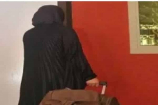 سعودية تروي قصة هروبها من المنزل.. وتكشف تصرفات زوجها العدائية! سعودية تروي قصة هروبها من المنزل.. وتكشف تصرفات زوجها العدائية!
