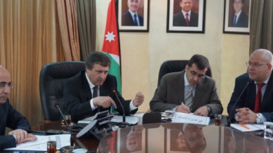 القطامين يبحث آفاق التشغيل والتدريب مع ممثلي قطاع الاتصالات وتكنولوجيا المعلومات