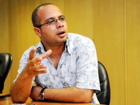 نيابة مصر تحبس منسق 6 أبريل للتحقيق