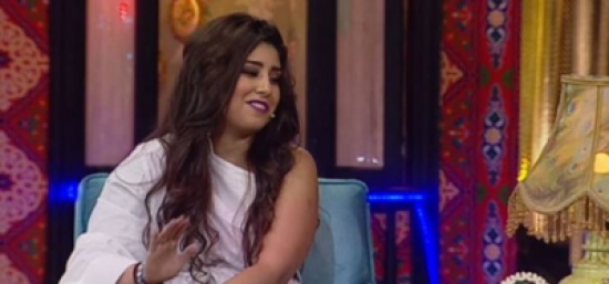بالفيديو.. سؤال احرج ايتن عامر : زواج ام شهوة !!