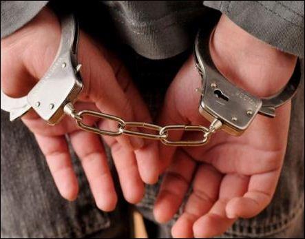 القبض على مطلوب بحقه 17 طلباً في الطفيلة