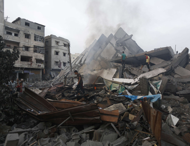 القسام تقصف حيفا وعسقلان وتل أبيب ردا على تدمير أبراج غزة