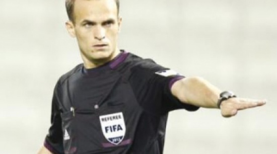 حكم اردني يتعرض للضرب في مباراه الهند والمالديف