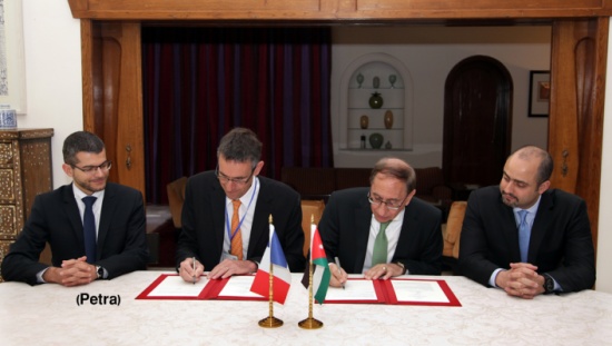 جامعة ولي العهد وجمعية المعاهد التقنية الفرنسية توقعان اتفاقية تعاون