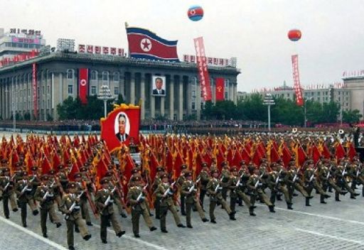 كوريا الشمالية تهدد جارتها الجنوبية بقصف جزيرة حدودية