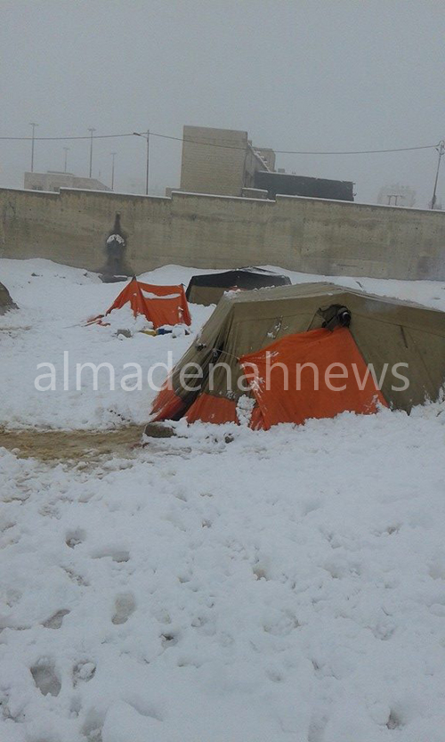 بالصور | جرش :اخلاء 40 شخصا من " النور " تهدمت عليهم خيمهم بالصور | جرش :اخلاء 40 شخصا من " النور " تهدمت عليهم خيمهم