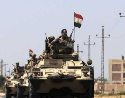 مقتل 5 مسلحين وضابط في اشتباكات بمحيط مطار العريش مقتل 5 مسلحين وضابط في اشتباكات بمحيط مطار العريش