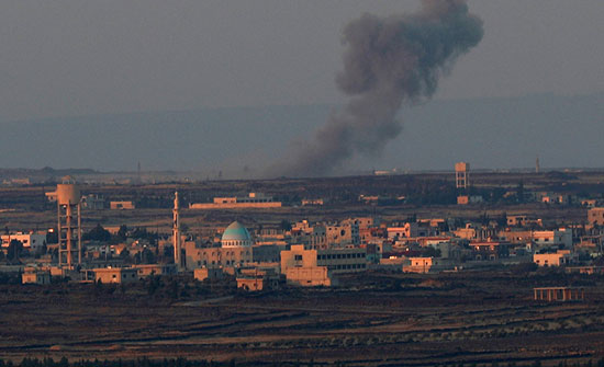 مقتل مدنيين بغارات على مدرسة تؤوي نازحي درعا بالقنيطرة