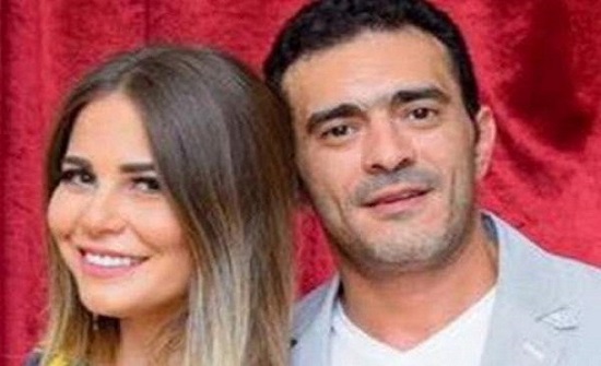 بالصورة : زوج منة حسين فهمي يدافع عن "متحرش التجمع" بالصورة : زوج منة حسين فهمي يدافع عن "متحرش التجمع"
