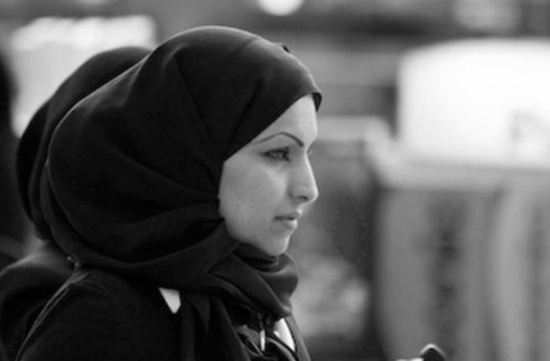 سيدة سعودية تعطل إقلاع رحلة طيران بسبب كلب