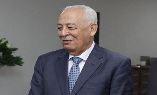العيسوي ينقل تعازي الملك إلى عشيرتي الشمالات والحمود العيسوي ينقل تعازي الملك إلى عشيرتي الشمالات والحمود