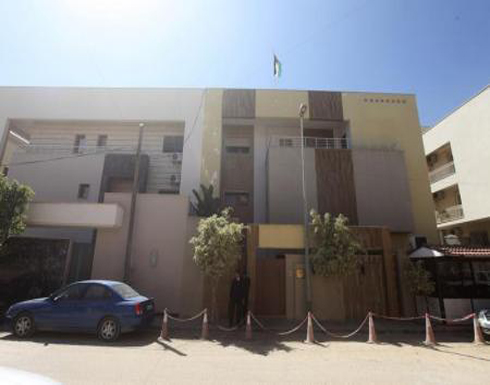 السفير الاردني السابق في ليبيا للمدينة نيوز : صحة سائق العيطان بخير السفير الاردني السابق في ليبيا للمدينة نيوز : صحة سائق العيطان بخير